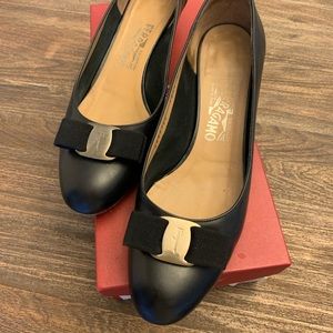 Salvatore Ferragamo classic pump